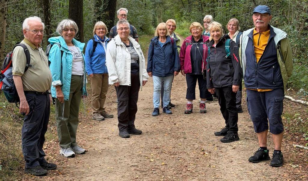 Rad- und Wanderwoche in Vreden, Wanderer im Naturschutzgebiet